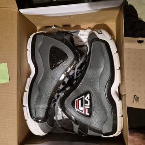 Fila Gray and Black Sneakers